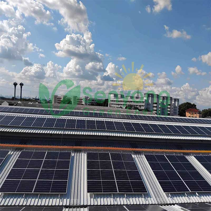 1.2MW-metal-roof--Klip-Lok-with-FRP-Walkway--in-the-Philippines